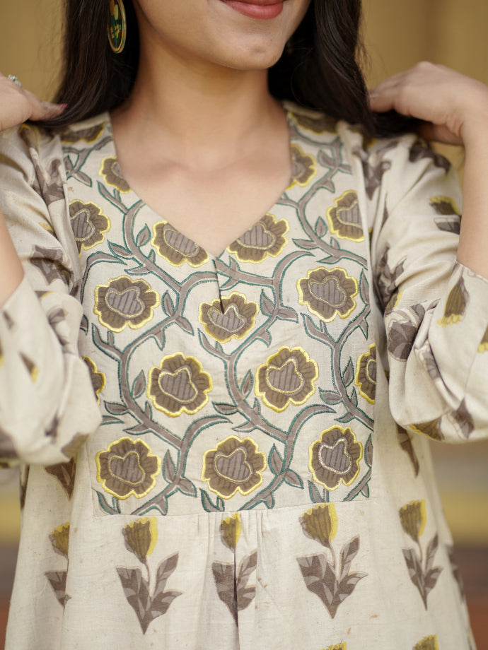 Vana Safari Embroidered Kurta Set