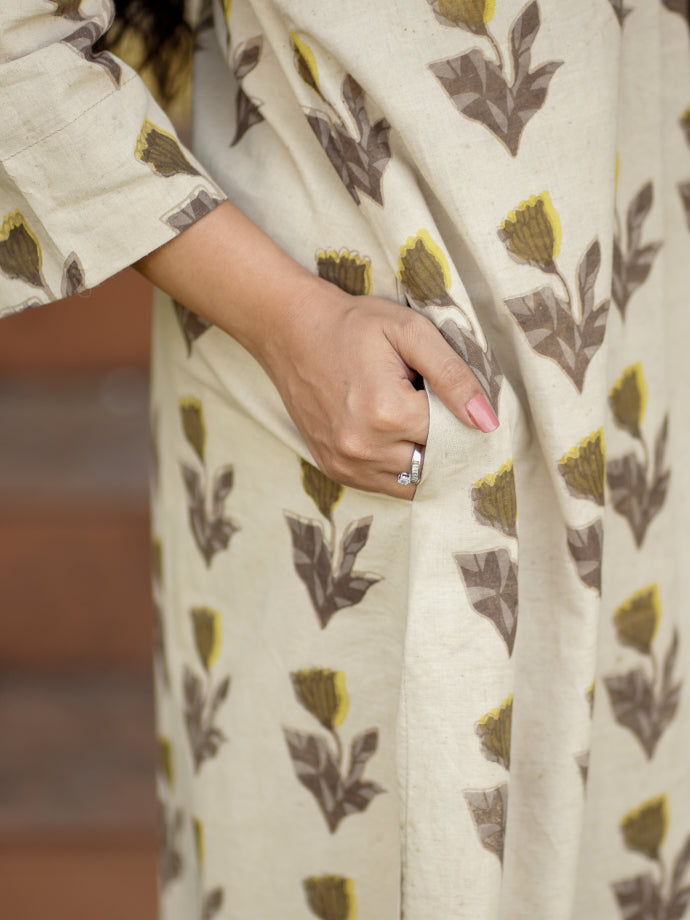 Vana Safari Embroidered Kurta Set