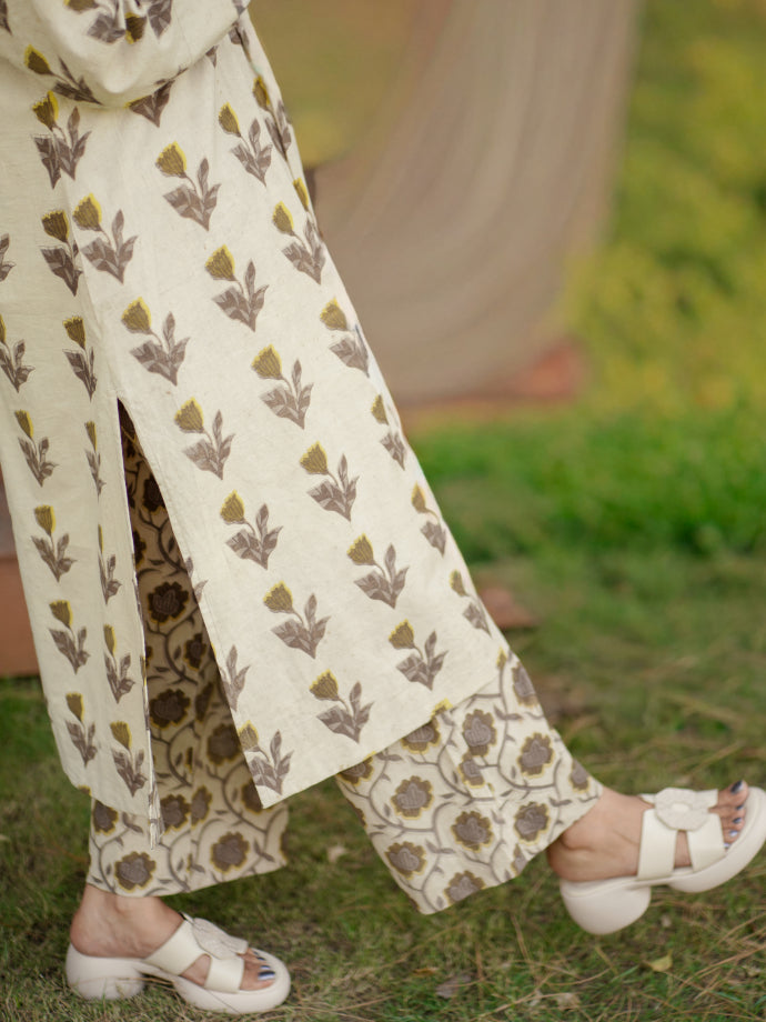 Vana Safari Embroidered Kurta Set